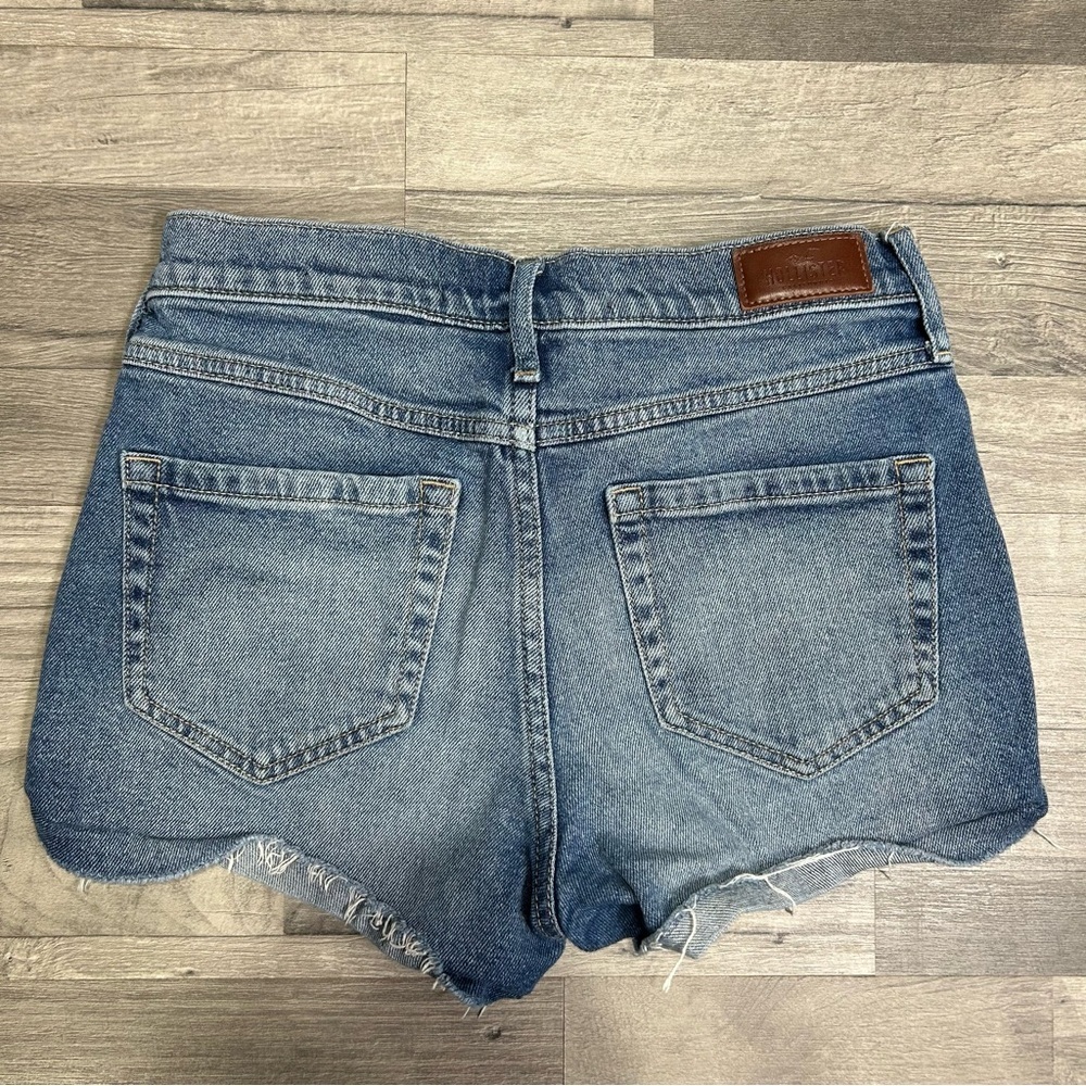 Hollister Blue Denim Jean Shorts with White Embroidery - Picture 8 of 8